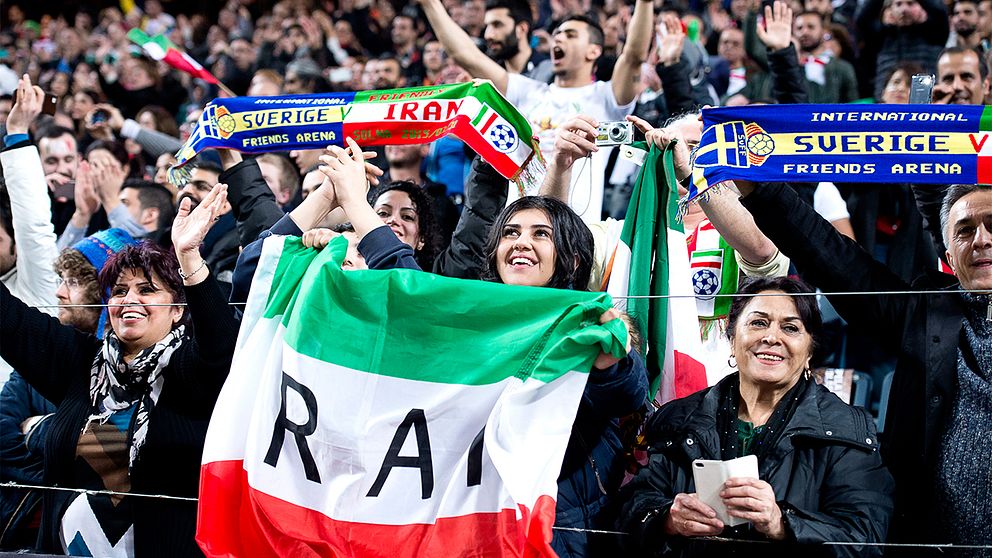 Publik under landslagsmatchen för herrar mellan Sverige och Iran mars