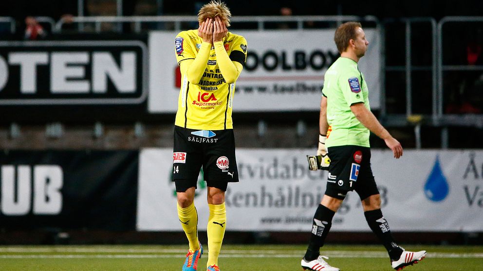 Mattias Håkansson deppar efter en allsvensk förlust mot Åtvidabergs FF 2014.