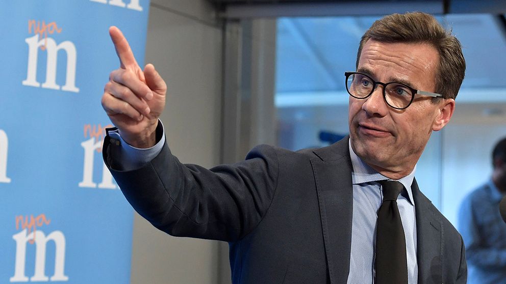 Ulf Kristersson kommenterar höstbudgeten under en pressträff.