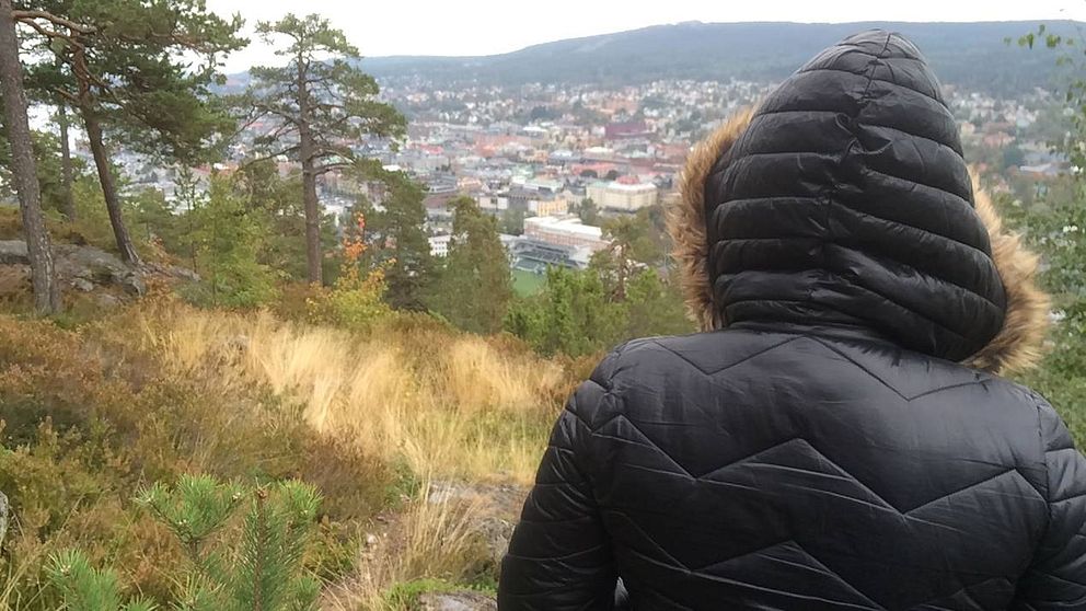 ”Elin” är 17 år och har försökt ta sitt liv fem gånger.