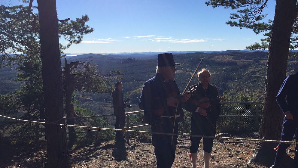 Hykjeberget invigning musik fin utsikt