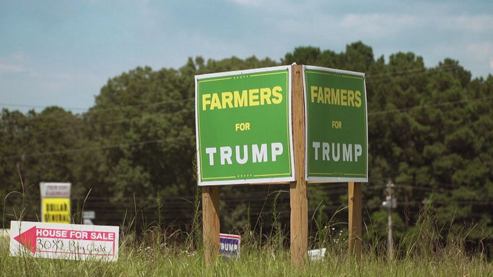 ”Farmers for Trump” – skylt i Georgia, USA.