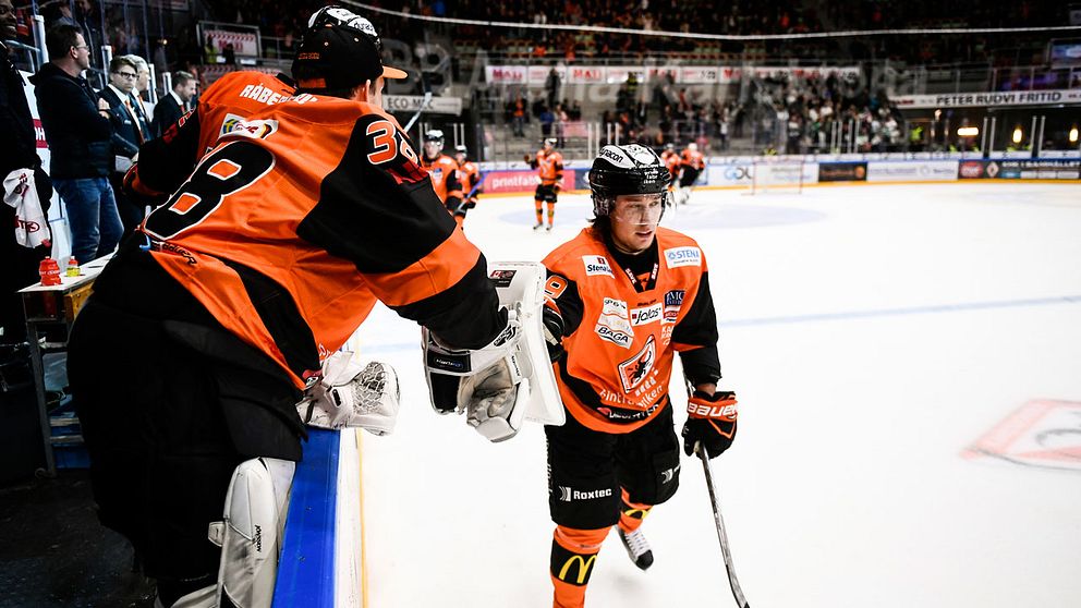 Karlskronas Filip Cruseman jublar efter 4-1 målet