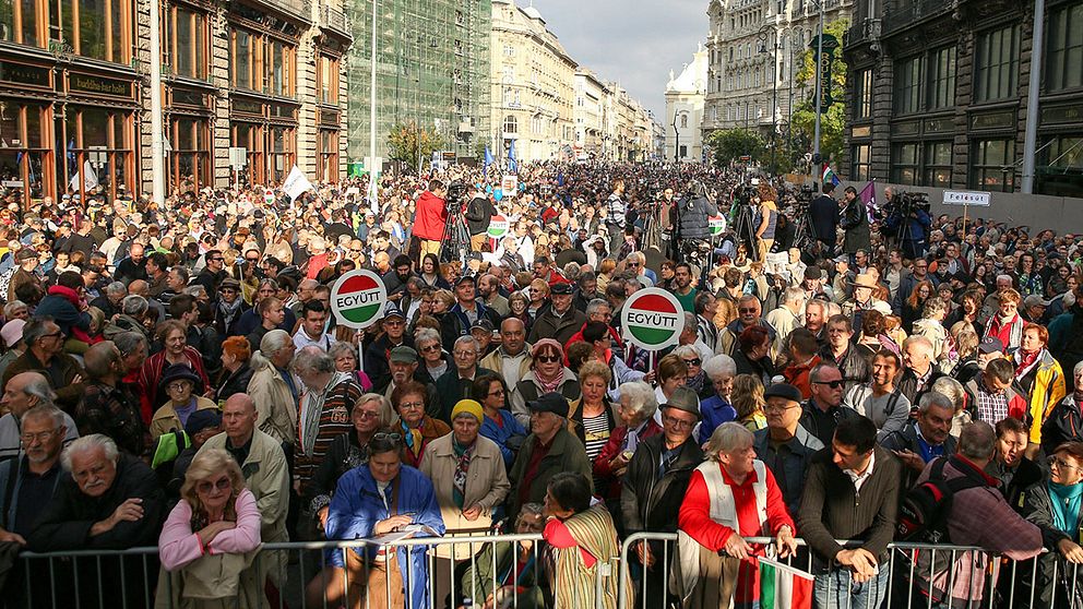 Tusentals demonstrerade i Budapest.