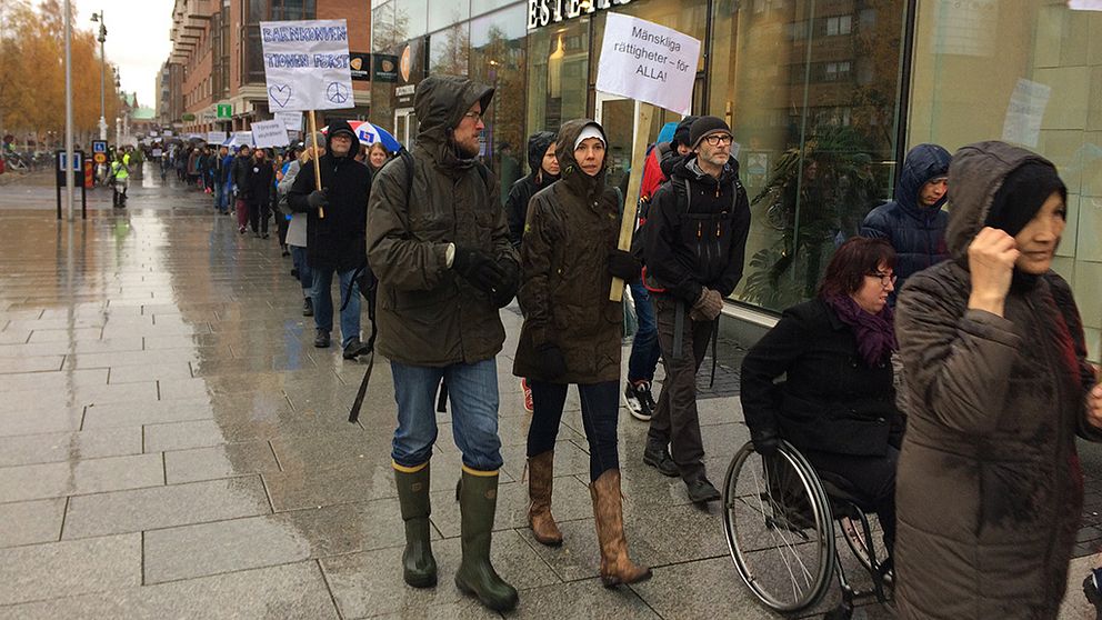 protestmarsch umeå