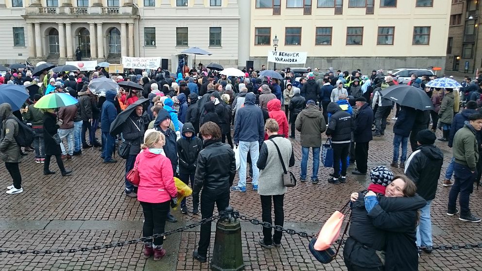 Demonstration på Gustaf Adolfs torg