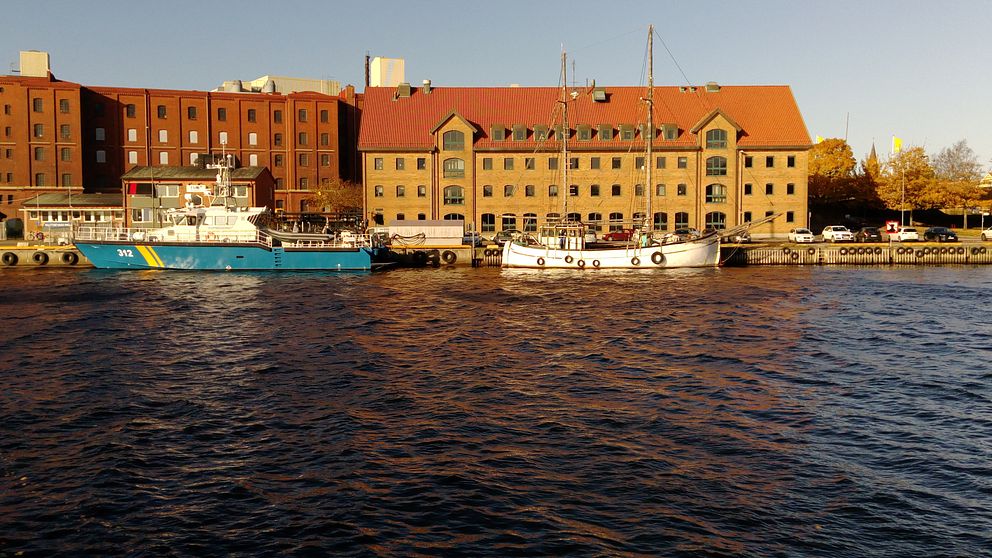 Båtar i Falkenbergs hamn.