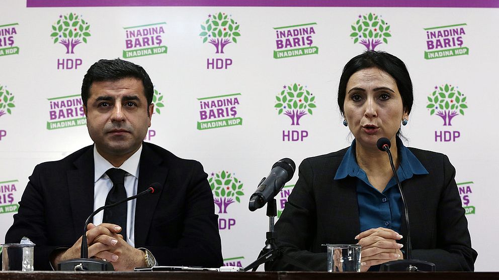 HDPs partiledare Selahattin Demirtas, left, and Figen Yuksekdag.