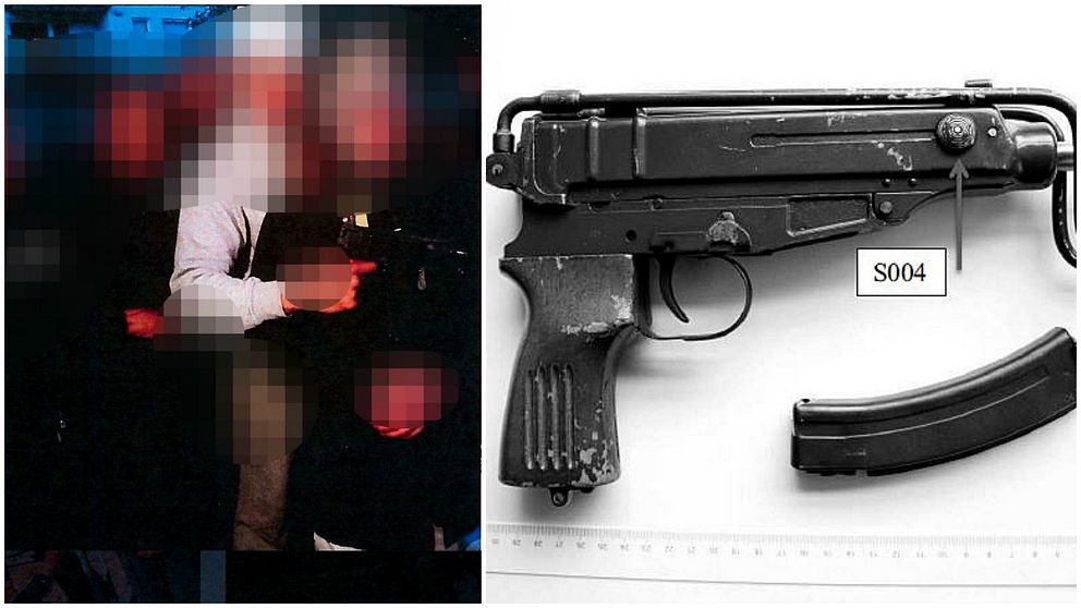 Bild på några som poserar med vapnet samt en bild på kulsprutepistolen.
