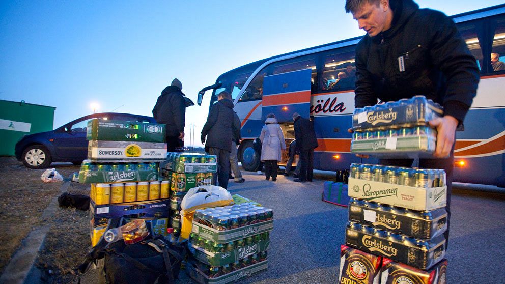 Arkivbild. En busslast med svenska shoppingturister har återvänt till Staffanstorp efter en dagsresa till Tyskland.