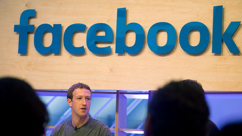 Tanken att Facebook skulle ha påverkat det amerikanska valet är ”ganska galen”, tycker Mark Zuckerberg.