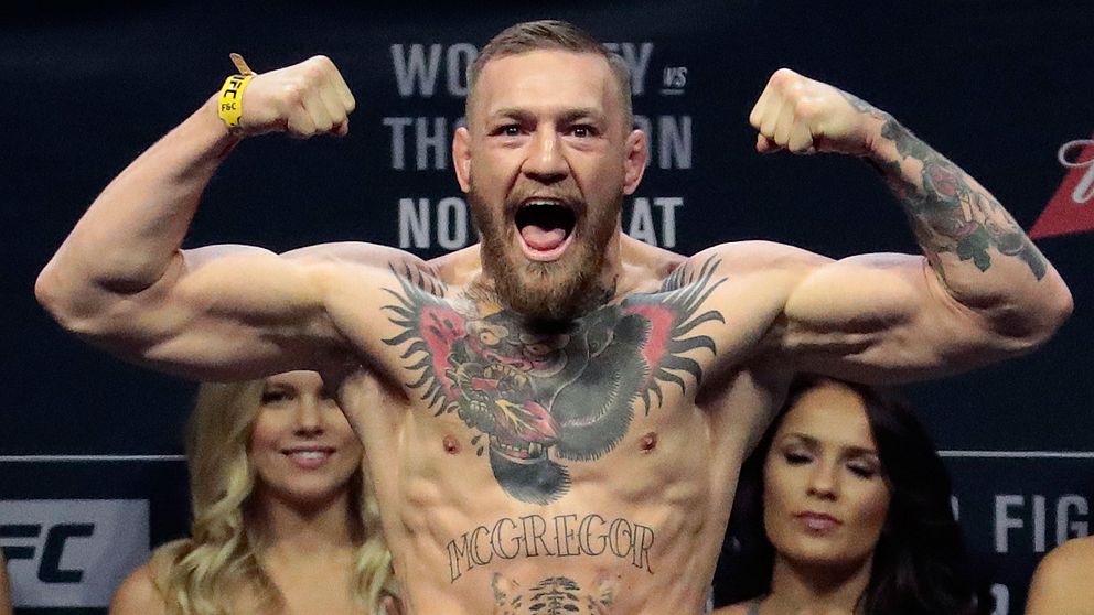 Conor McGregor har nu mästarbältet i två viktklasser i UFC.