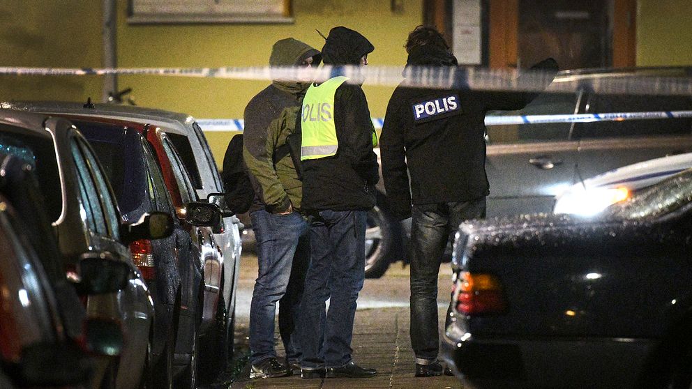 En man har avlidit efter en skottlossning i stadsdelen Seved i Malmö.