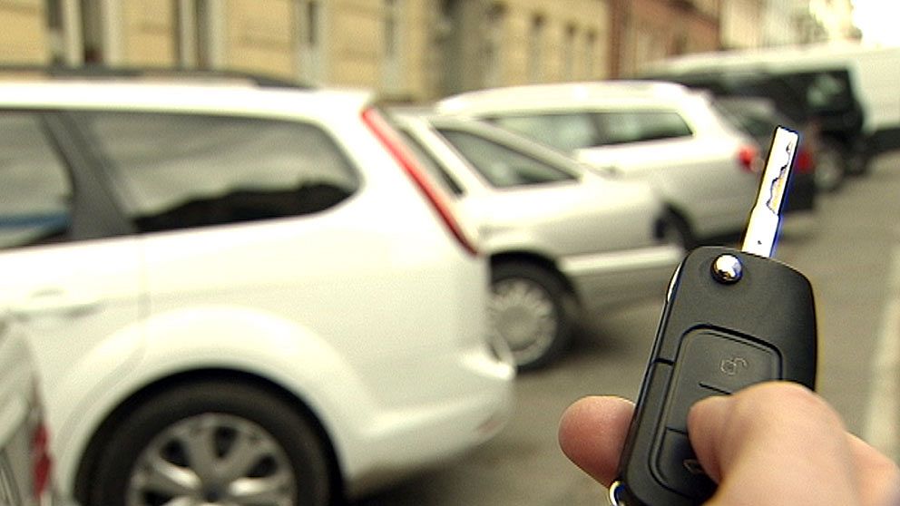 Så blockerar tjuvar billås med störsändare. Foto: SVT