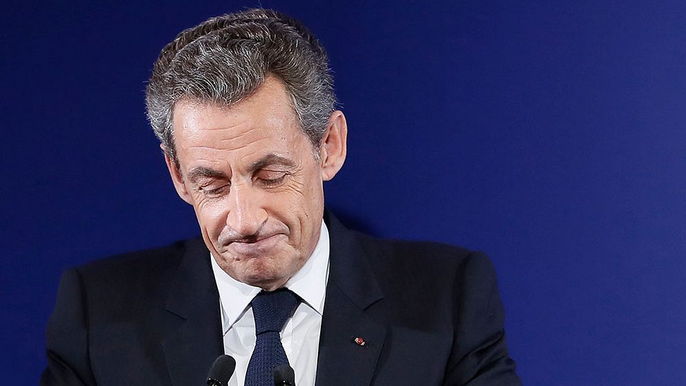 Sarkozy erkänner sig besegrad