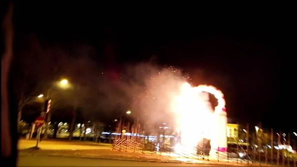 Gävlebocken brann på invigningsdag