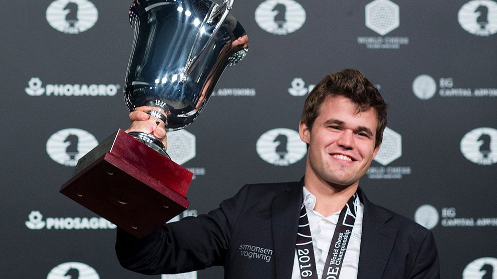 Magnus Carlsen försvarade VM-titeln.