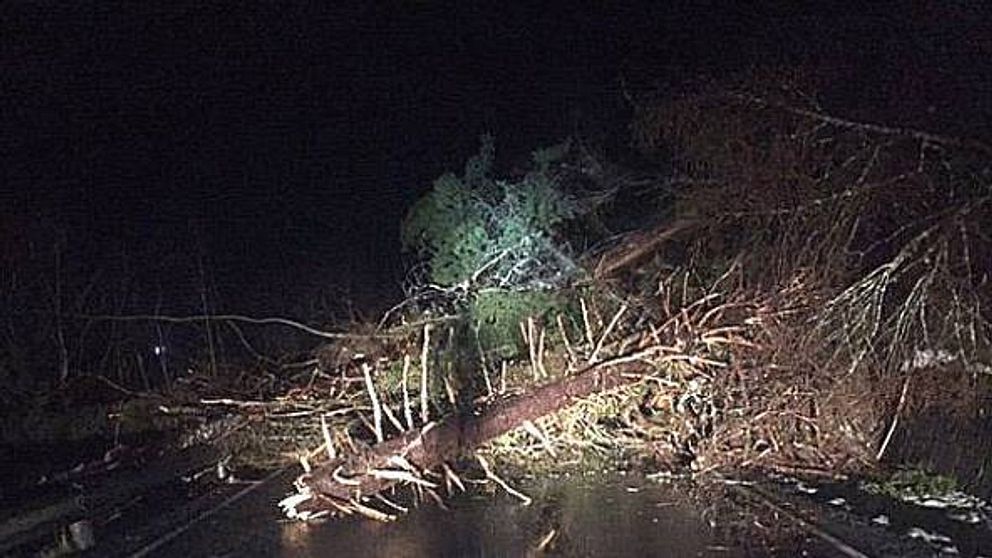 Skred över E14 vid Reinåa mellam Meråker och Storlien.