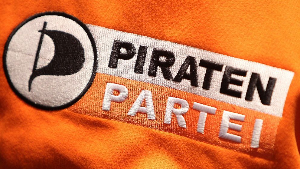 Öppenheten har blivit lite för mycket för tyska Piratpartiet.