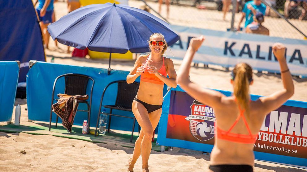 Sara Cavretti har utsetts till Årets genombrott i svensk beachvolley.