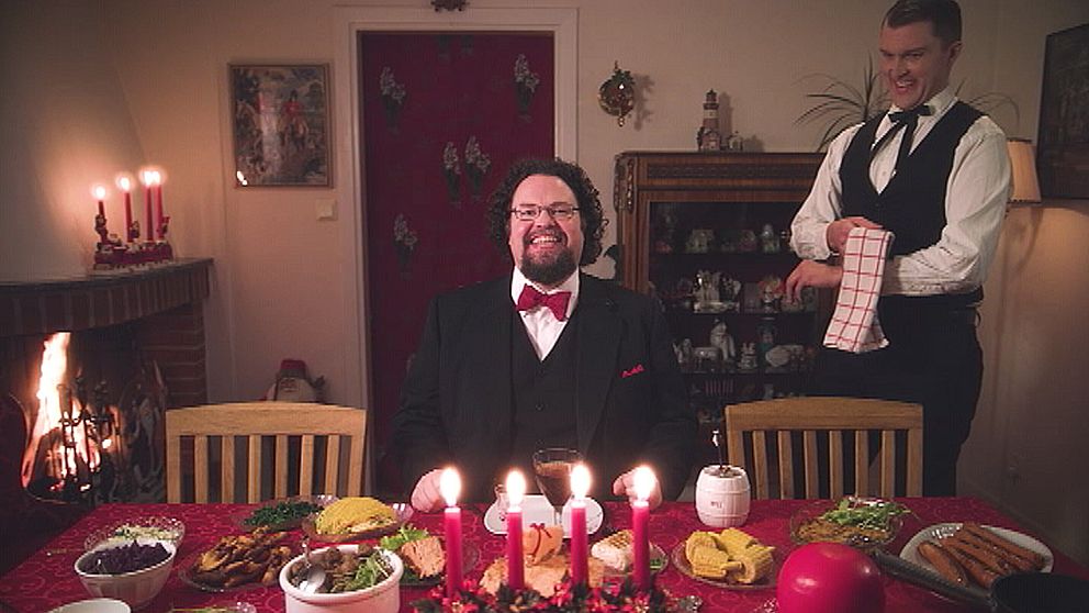 Edward Blom ratar både pannacotta och tacos på julbordet.