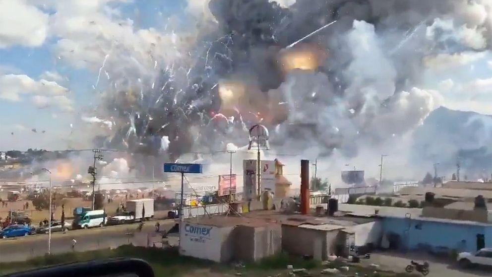 Här inträffar den våldsamma explosionen på fyrverkerimarknaden utanför Mexico City.