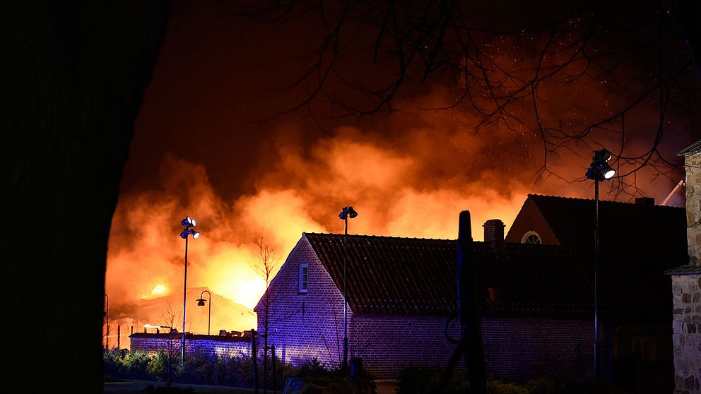 Storbrand i centrala Simrishamn