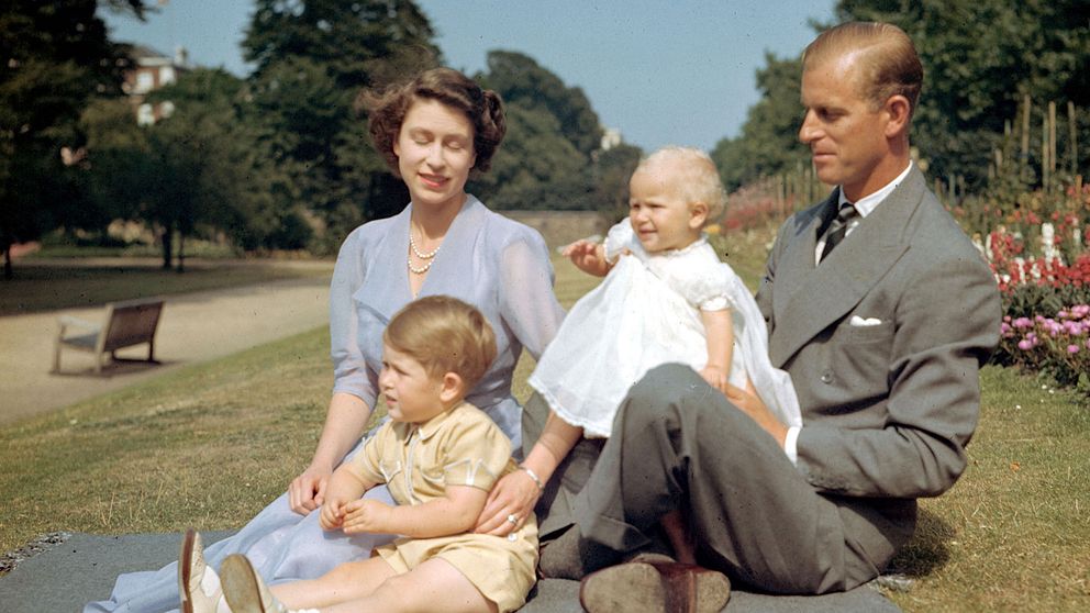 Picknick med de två äldsta barnen och maken.
