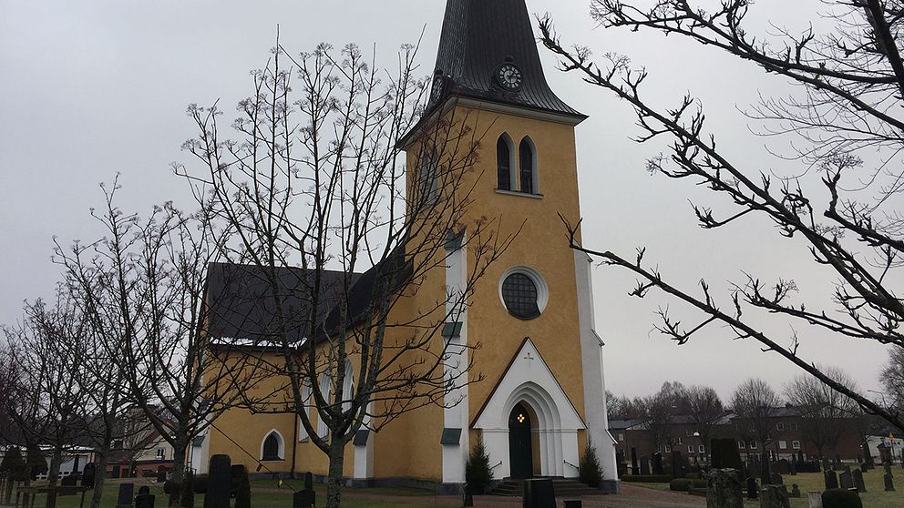 En gudstjänst kommer att hållas på Östra Broby kyrka.