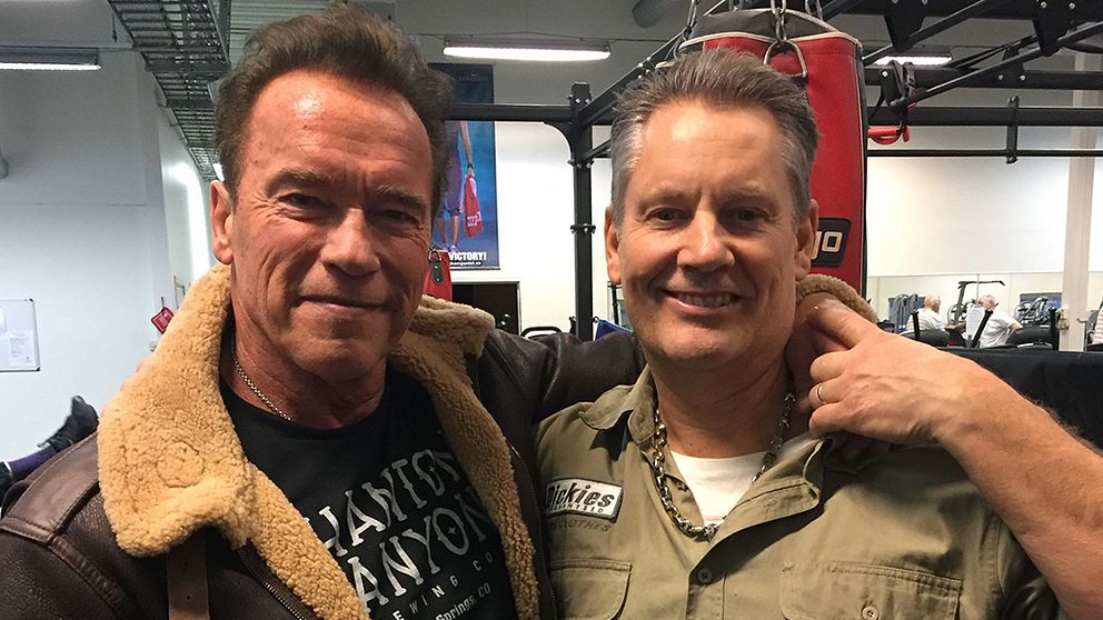Hollywoodstjärnan Arnold Schwarzenegger stod för ett minst sagt oväntat besök när han besökte ett gym i Kungsbacka på onsdagsförmiddagen.