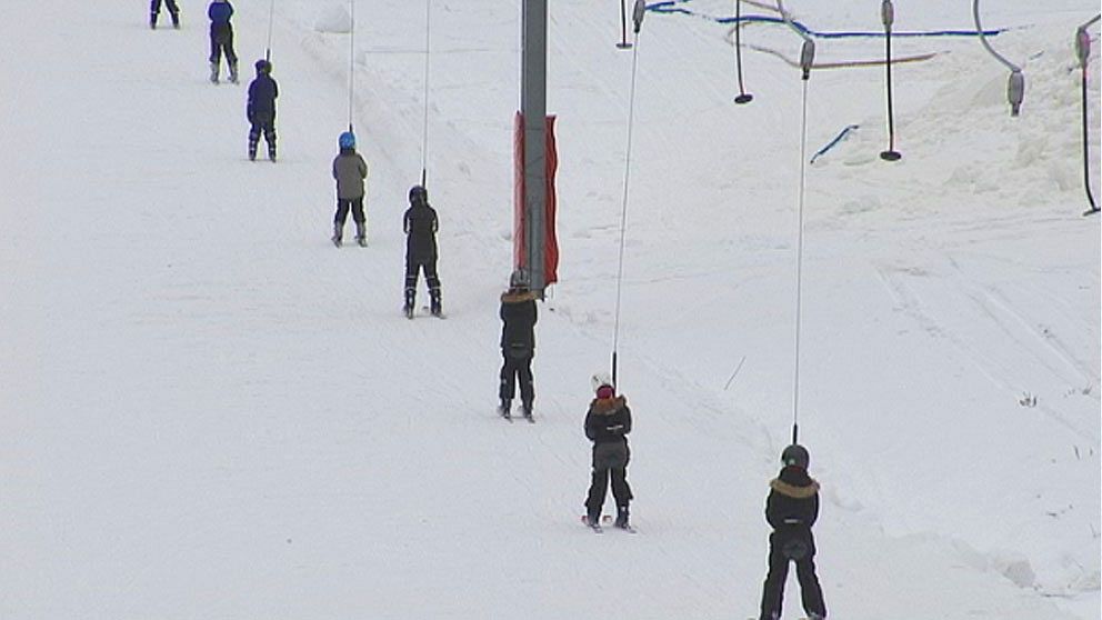 Barn i knapplift i Ånnaboda