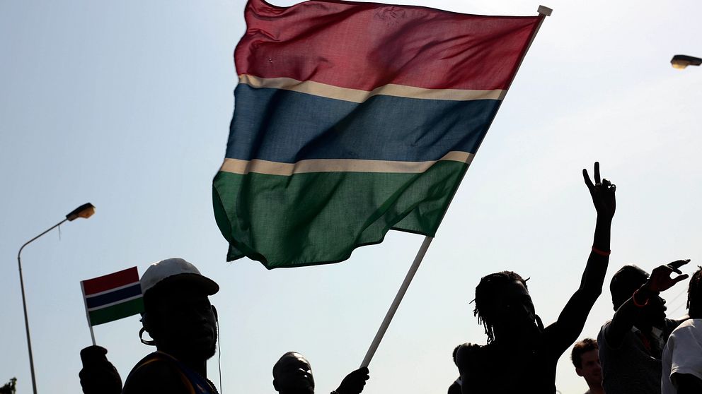 Gambisk flagga