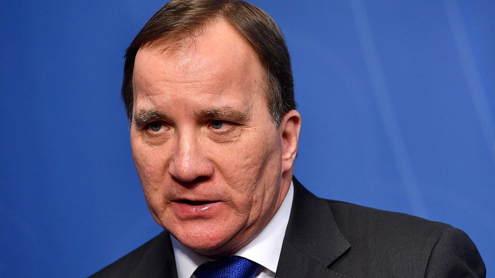 Statsminister Stefan Löfven reagerar på bombdådet mot polischefen.