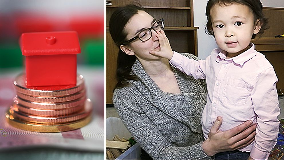 Pengar och mamma med sin son