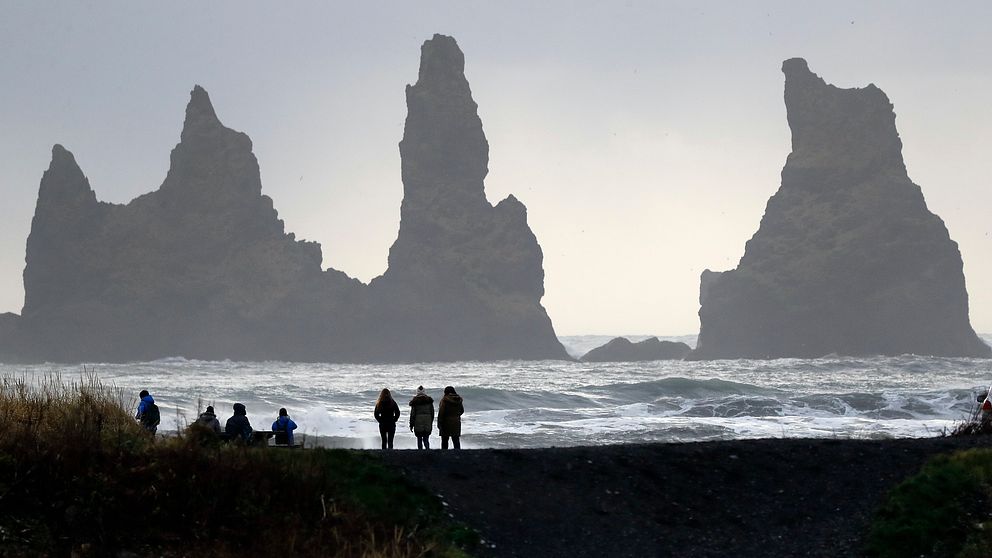 Karg, vild natur lockar turisterna till Island