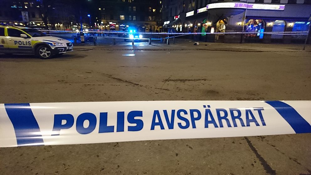 Skottlossning på Möllevångstorget.