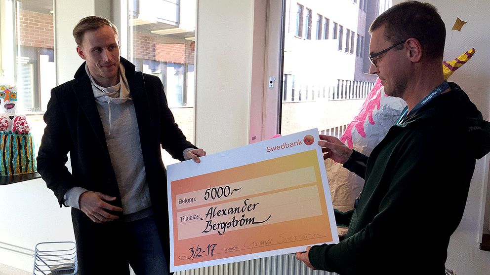 Bergström skänker prispengar