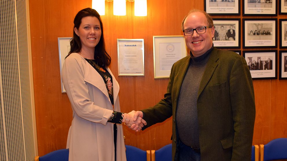 Johanna Odö (S), kommunstyrelsens ordförande i Norberg och Johan Knös från Fastec .