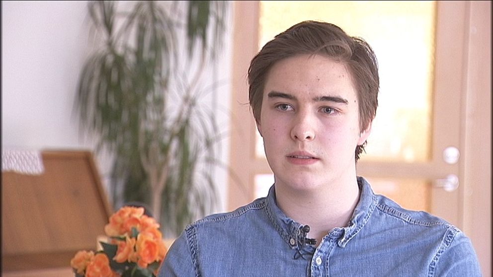 Kalle 18 år berättar om hur han tänker kring boendeföslaget
