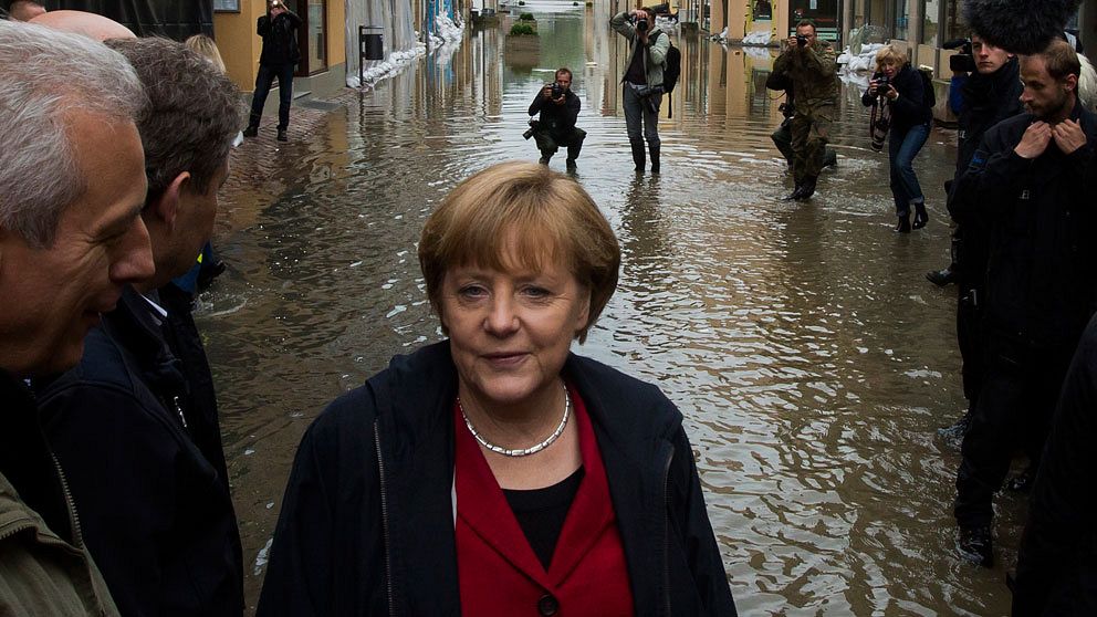 Tysklands förbundskansler Angela Merkel besökte bland annat staden Pirna i östra delarna av landet.