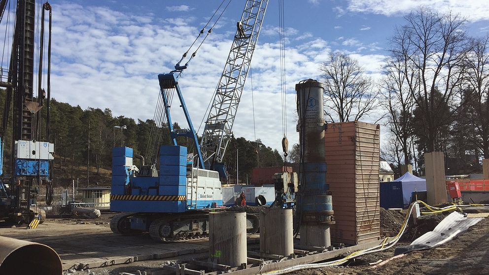 Hydraulisk hammare spontning Södertälje sluss