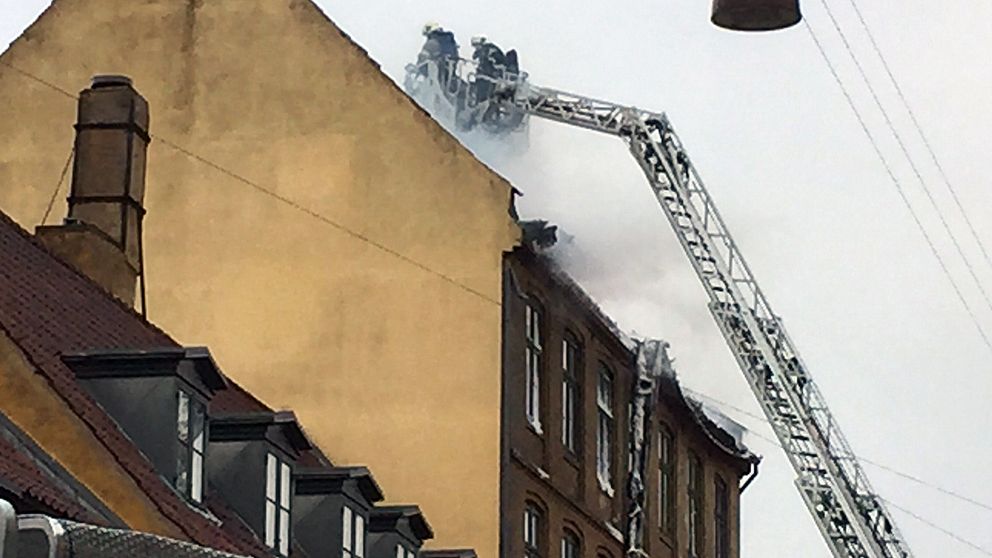 Kraftig brand i Köpenhamn – boende evakueras