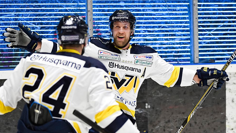 Martin Thörnberg gjorde två mål när HV71 utökade till 2-0 i matcher mot Färjestad.