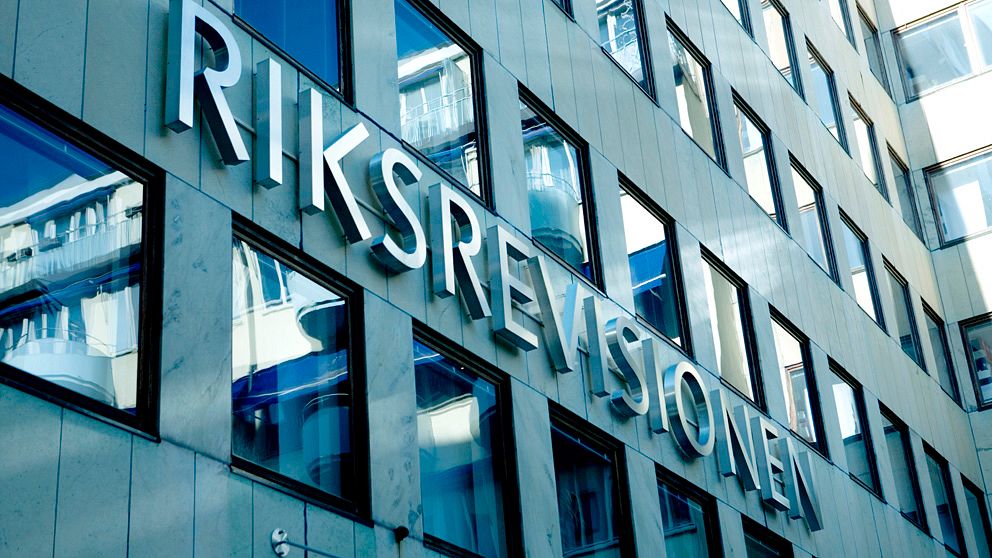 Riksrevisionen får kritik – beviljas nödlån | SVT Nyheter