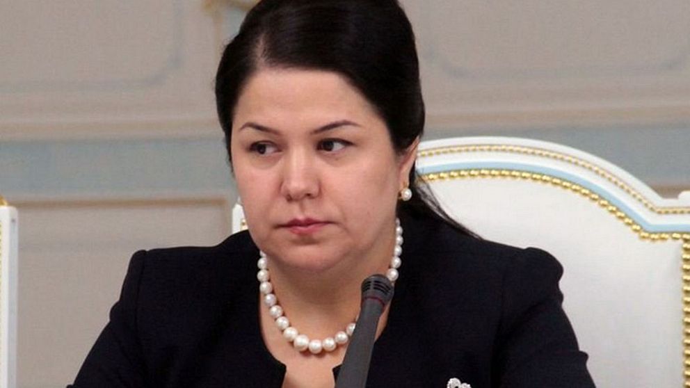 Ozoda Rahmon är dotter till presidenten i Tadzjikistan och leder presidentens kansli.