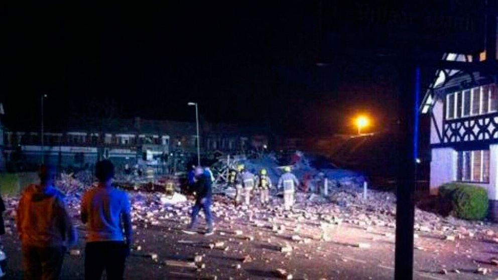 Bilderna visar stor förstörelse efter den misstänkta gasexplosionen.