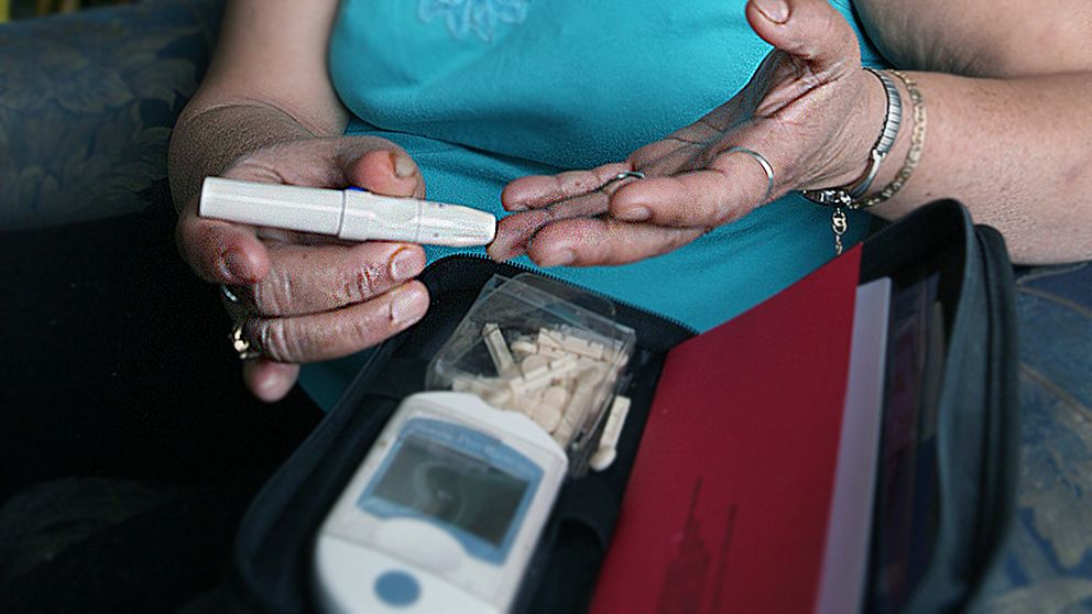I Kanada och Storbritannien har dödligheten för diabetiker nästan halverats. Nu ska forskarna undersöka om dödligheten minskar även i Sverige.