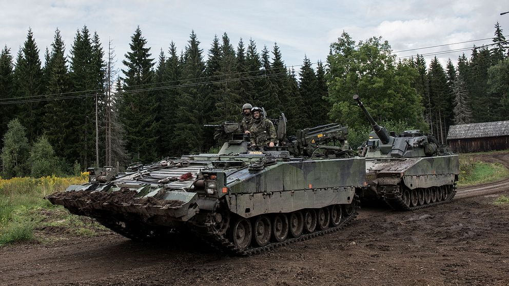 Fordonet inblandat i olyckan var en bärgningsbandvagn 90. Arkivbild från Försvarsmakten.