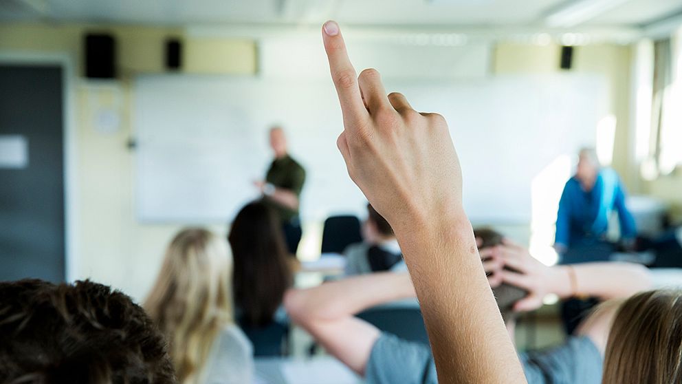 Handuppräckning i skolan