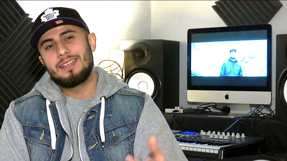 Zako rappar om kärlek i hiphoplåt om Malmö | SVT Nyheter